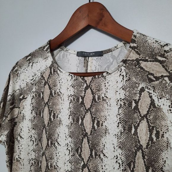 Coin 1804 Snakeskin Print Super Soft Tee - Picture 2 of 7